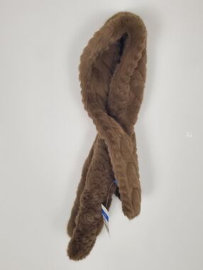 J.Mclaughlin Womens Lainey Brown Faux Fur Scarf NWT